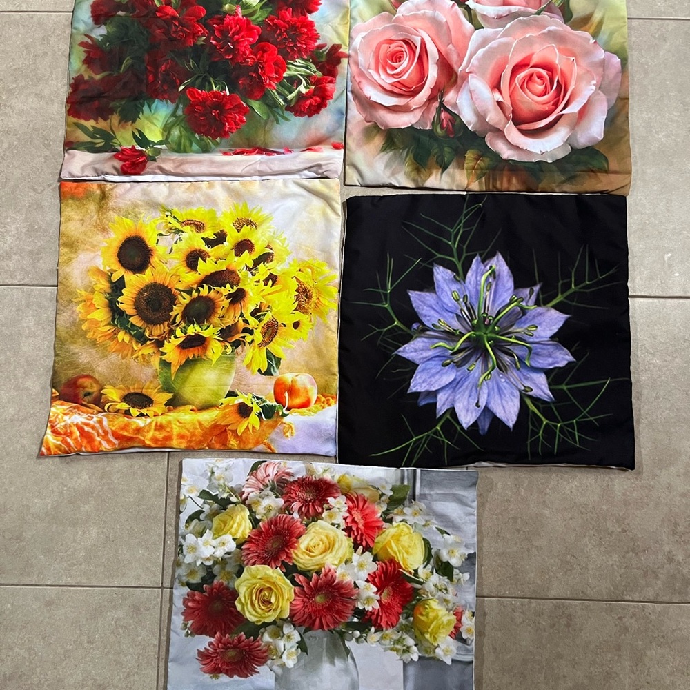 5 Flower Floral 17.5” x 17.5” Throw Decorative Colorful Pillow Covers Cases